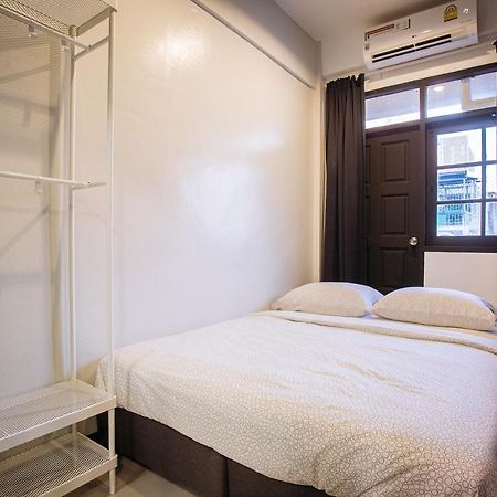 T3 Two Bedrooms Wifi Full Kitchen 1 Min To Bts Bangkok Ngoại thất bức ảnh