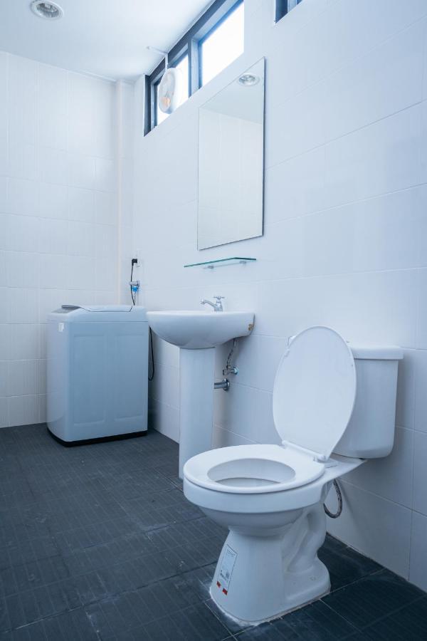 T3 Two Bedrooms Wifi Full Kitchen 1 Min To Bts Bangkok Ngoại thất bức ảnh